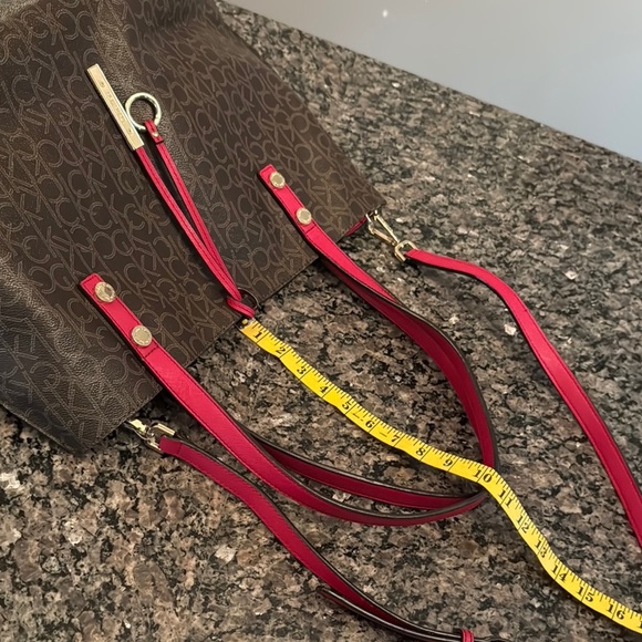 Calvin Klein Brown and Red Shoulder Bag with Gold Accents - Picture 12 of 16